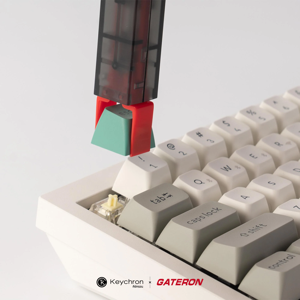 Gateron-Switch-and-Keycap-Puller-4